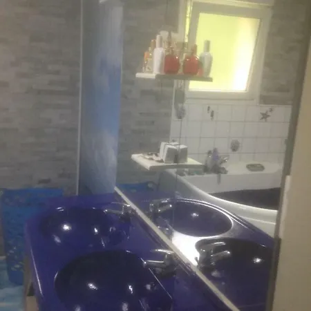 Les 4 M منزل للإقامة